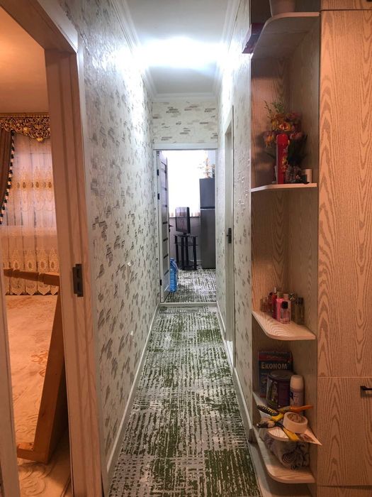 Продам 4 комнатную квартиру