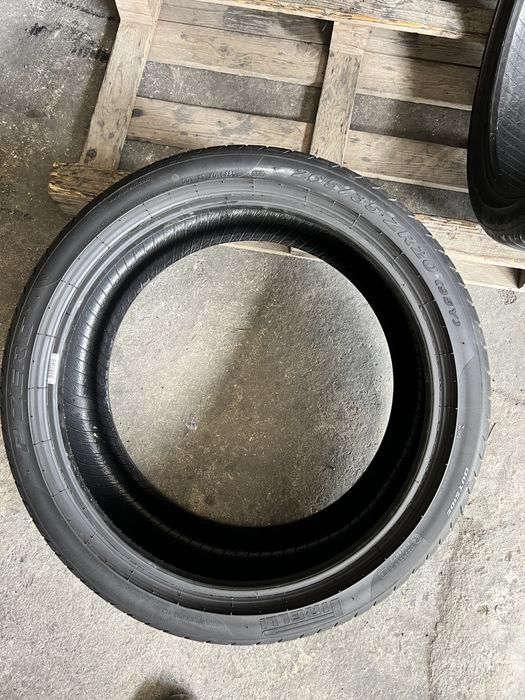 4 anvelope vara 265/35/20 , Pirelli !