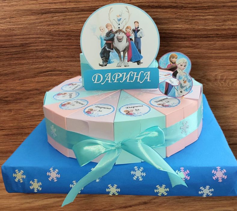 Картонена торта Маша и Мечока-Елза и Ана- Пес Патрул-Куроми-Спонджбоб.