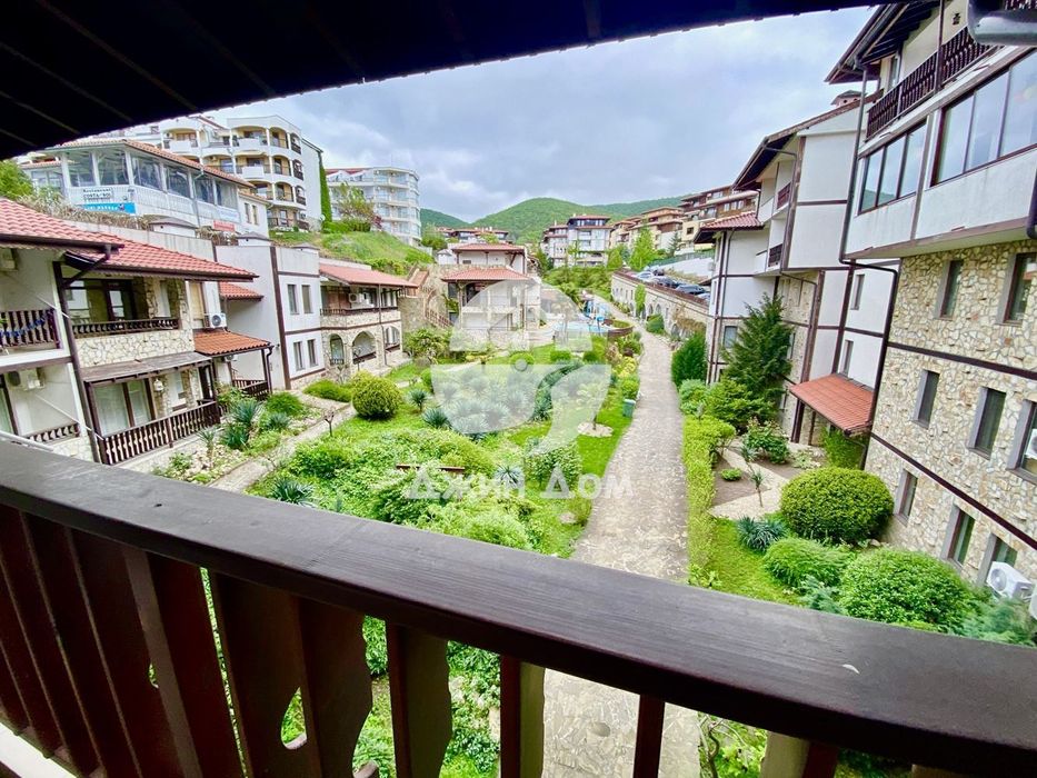 Продава се Тристаен апартамент в Свети Влас - 100 кв.м за 1980 €/кв.м - Снимка #9