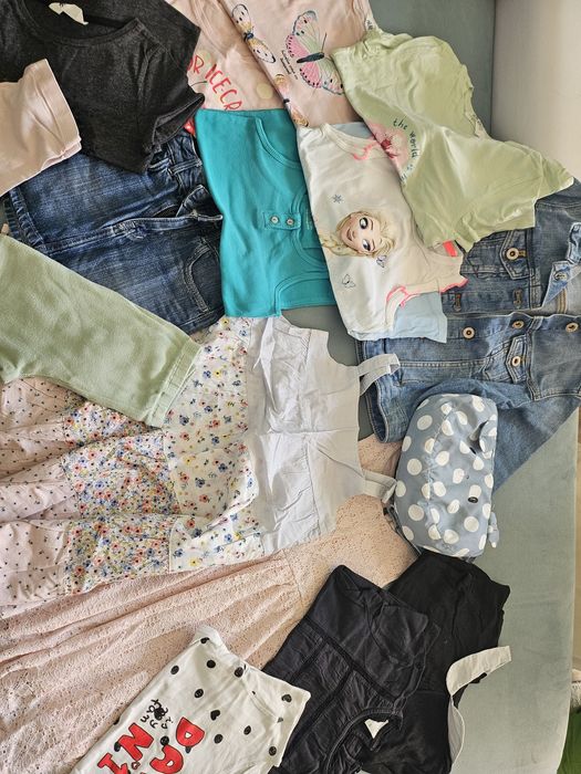 Рокли, якета, блузки, гащеризон Zara, H&M