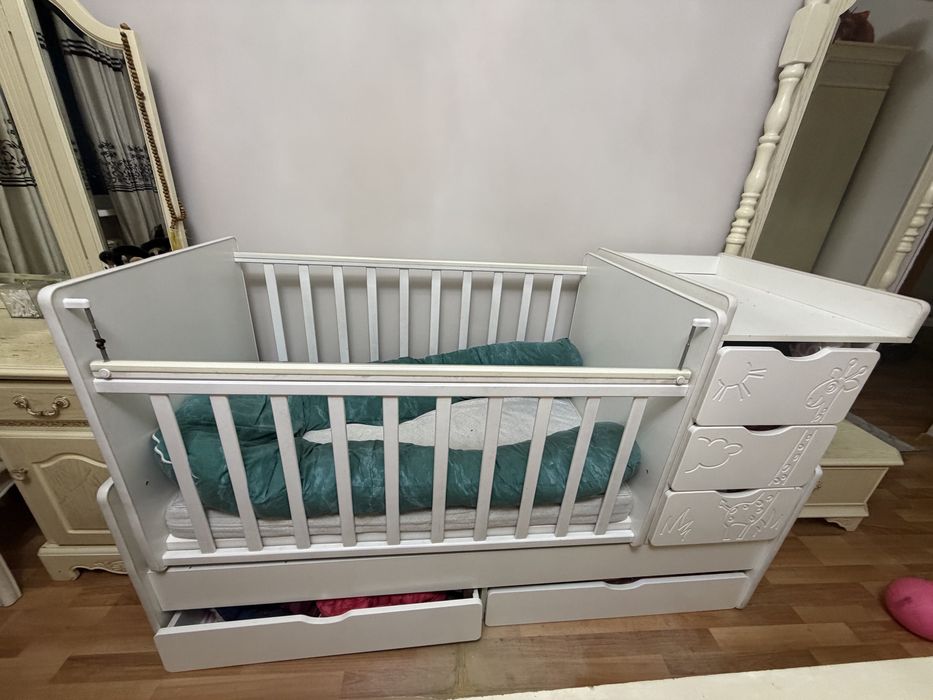 Продам Манеж 3 в 1 и стульчик в подарок