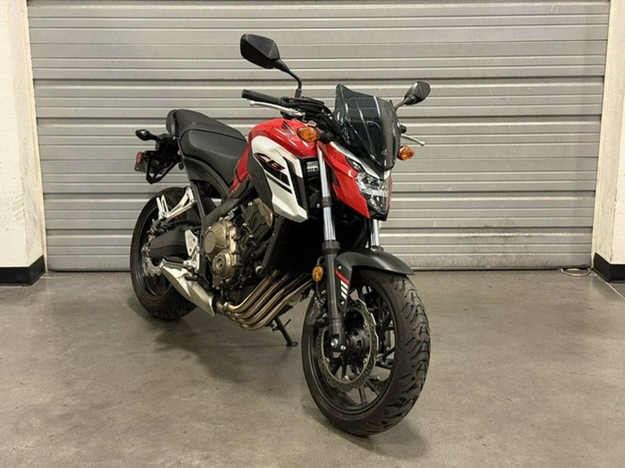 Vand honda cb 650 f cu 3000 km!