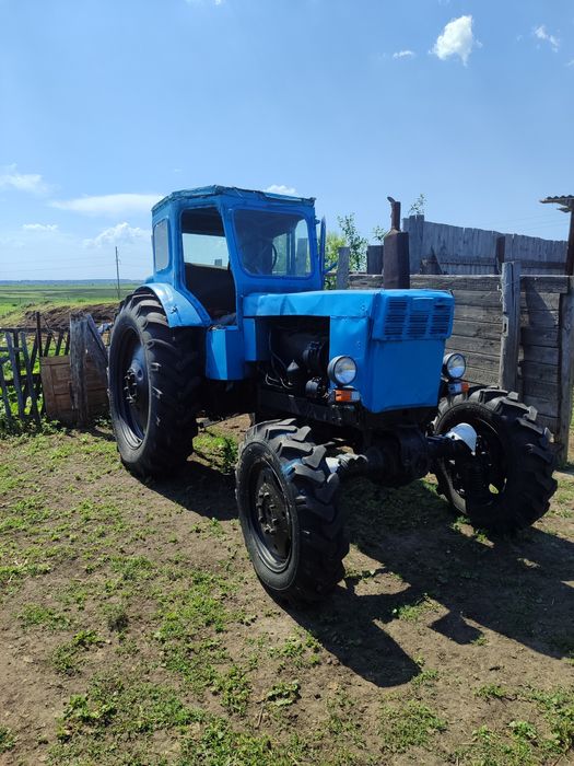 Продам Трактор т-40