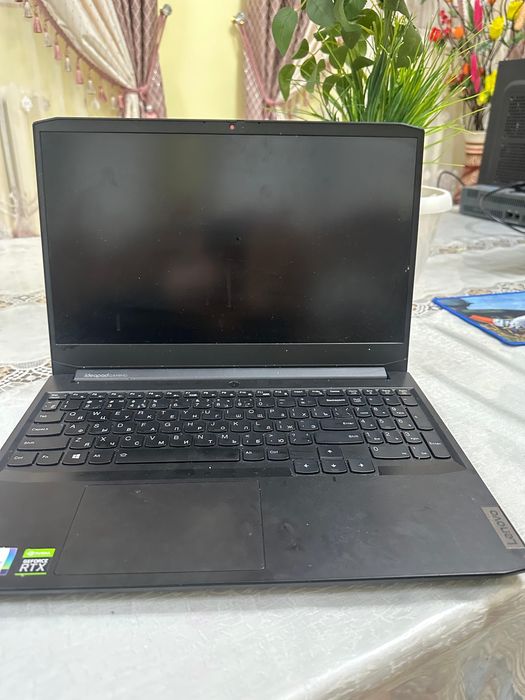 Игровой ноутбук.  Lenovo