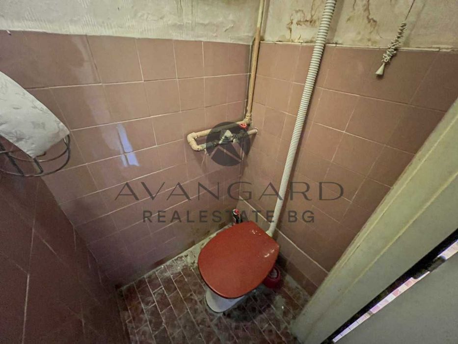 Продава се Двустаен апартамент в Пловдив, Кючук Париж - 64 кв.м за 1297 €/кв.м - Снимка #6