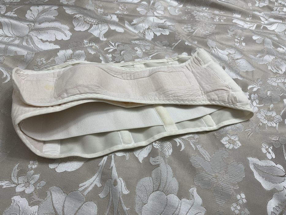 Продам бондаж и корсет