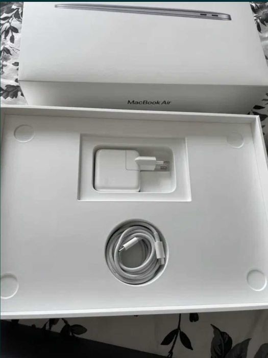 Macbook Air M1 2020 256GB