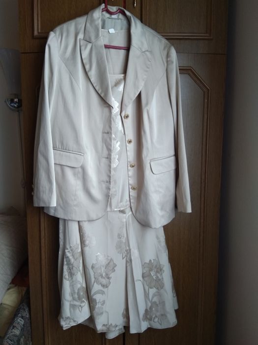 Rochie imitatie piele si rochie H&M