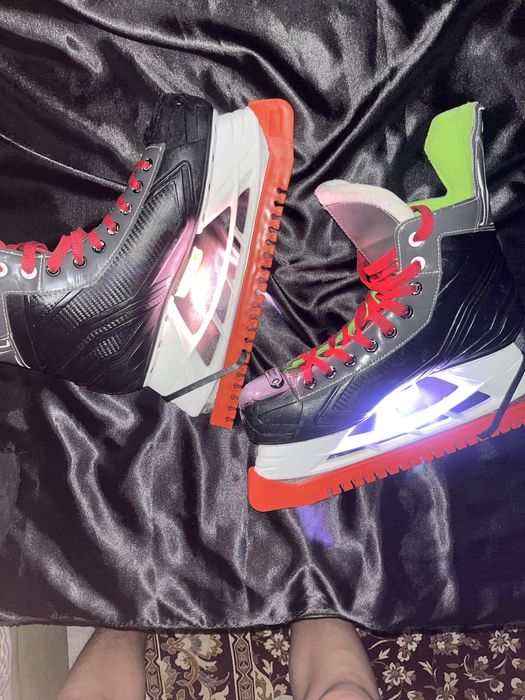 Коньки bauer для массового катания