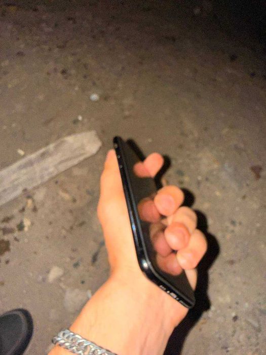 Срочно продам Iphone XS
