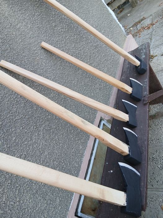 Мотиии тупори чукове тесли