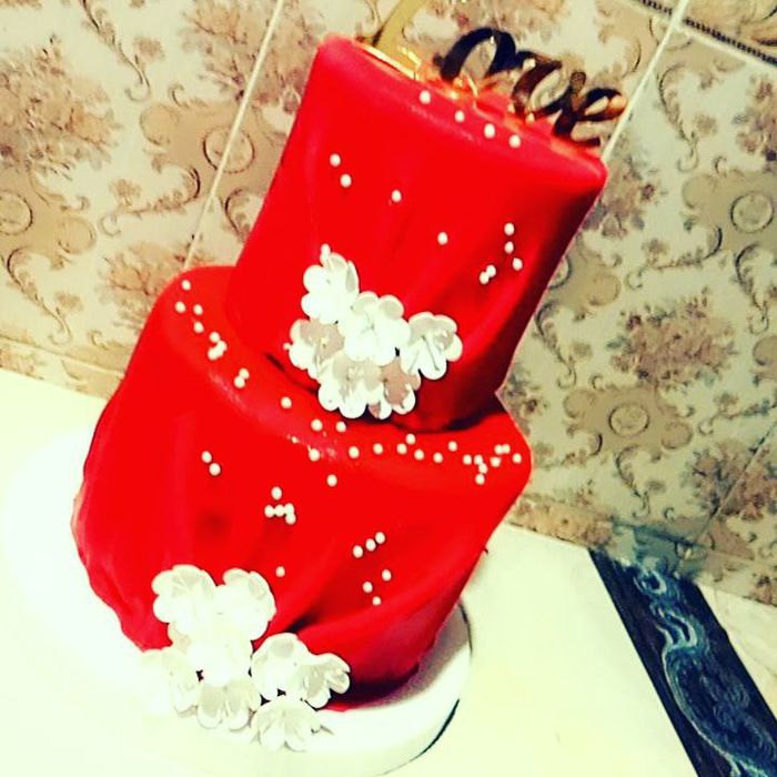 Toʻrt va shirinliklarga buyurtma olamiz