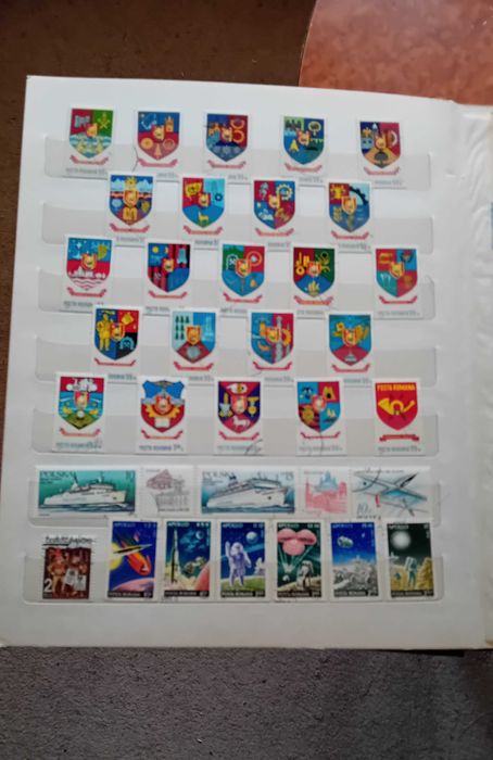 Clasor cu timbre vechi