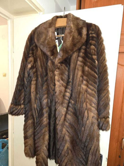 Haină de blană naturală