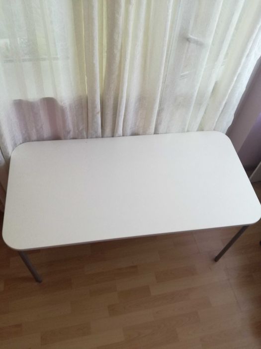 Детска бяла маса