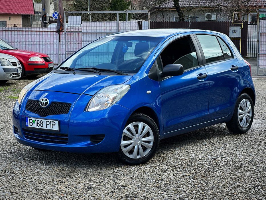Parc Auto/Toyota Yaris/1.0 MPI