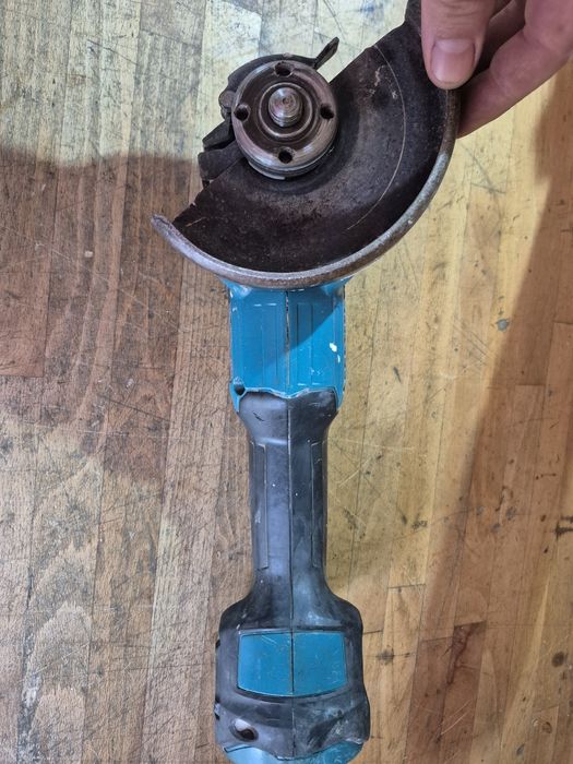 Flex polizor  Makita DGA  18V