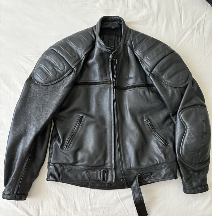 Costum moto piele, mar.52