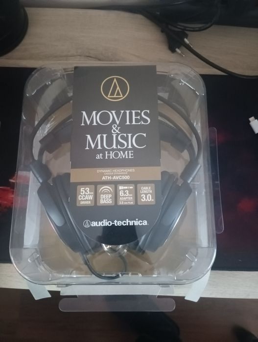 Продавам слушалки Audiotehnica AVC-500