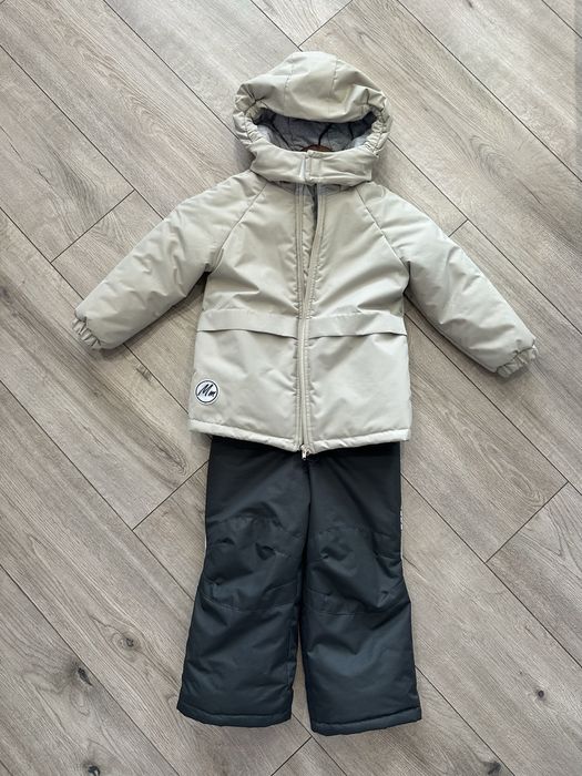 Продам куртку с полукомбинезоном