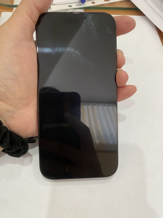 IPhone 15 pro 256 gb