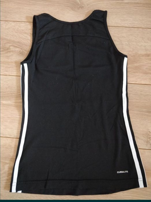 Vand tricou Adidas, marimea S