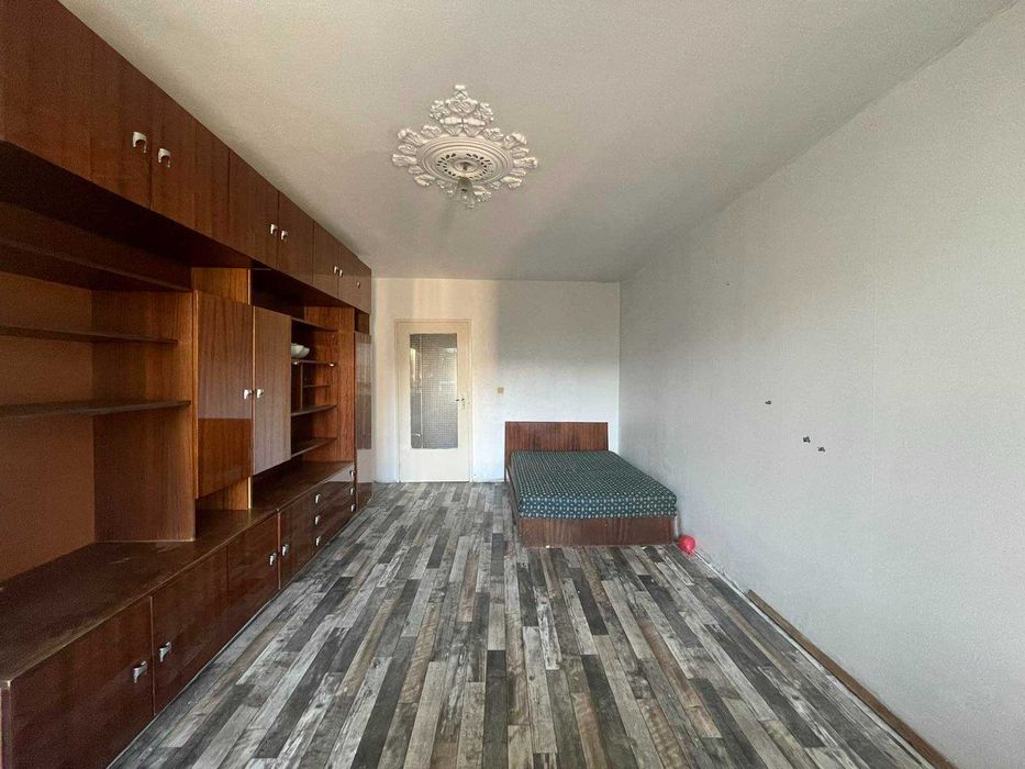 Продава се Двустаен апартамент в Русе, Родина 1 - 74 кв.м за 1080 €/кв.м - Снимка #1