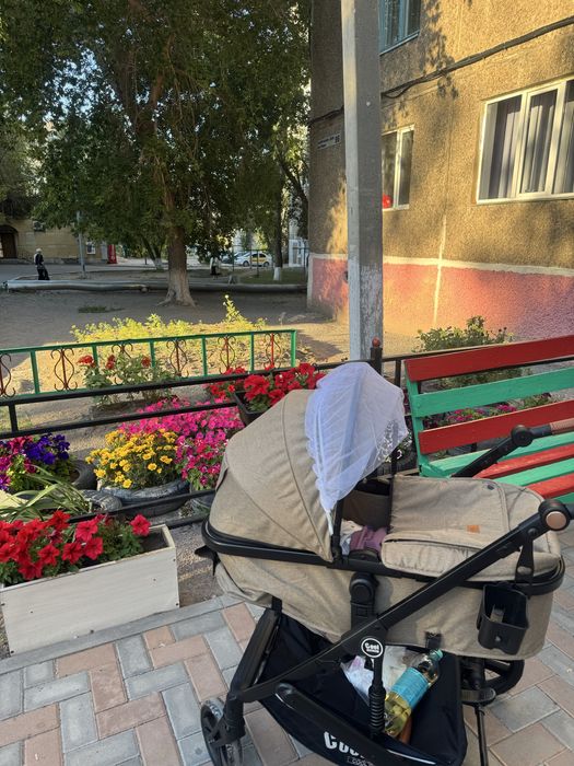 Коляска детская, почти новая