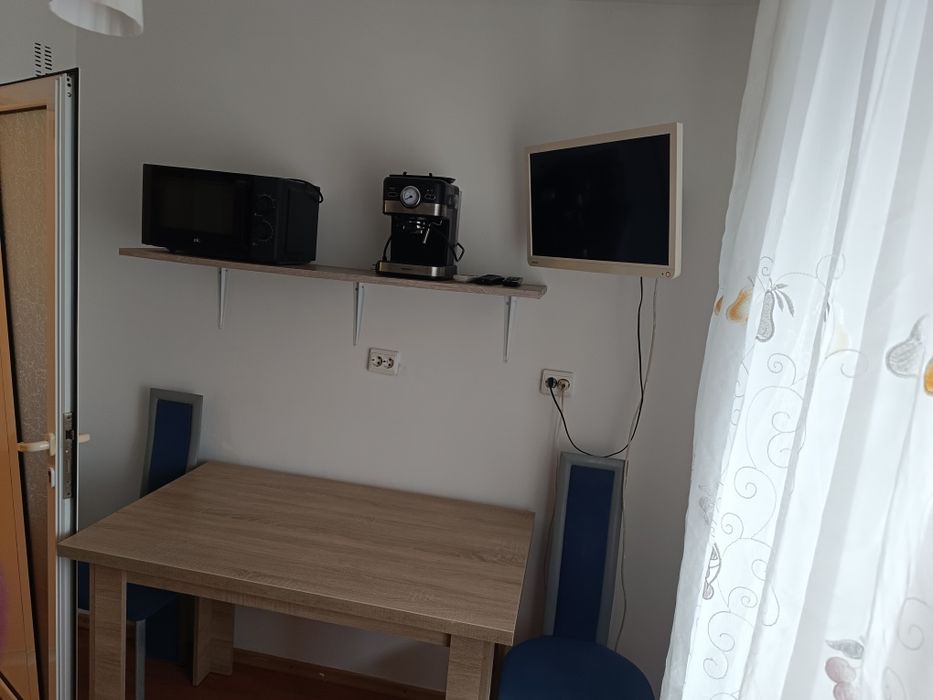 Ofer spre Închiriere apartamet 3 camere