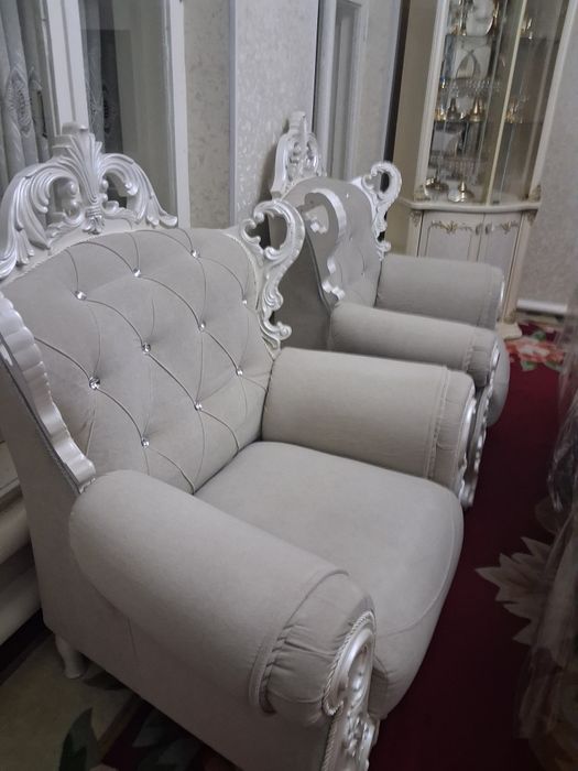 Мягкий диван и кресло Divan va kreslo