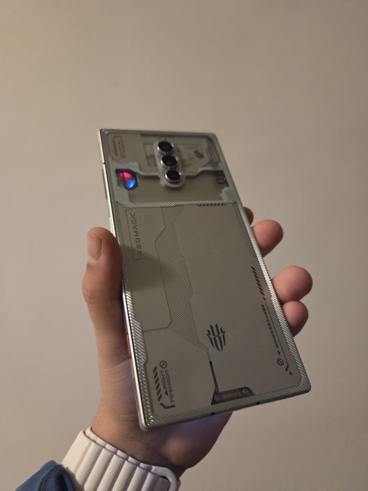 Nubia RedMagic 8s pro