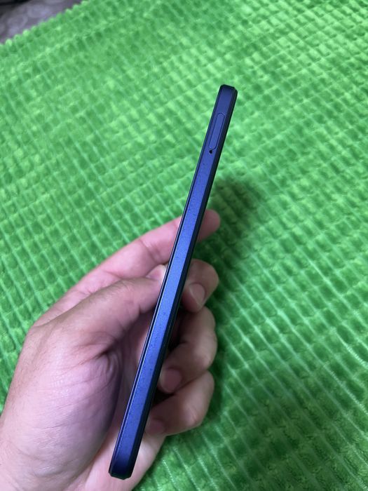 Oppo A17 в идеальном состоянии