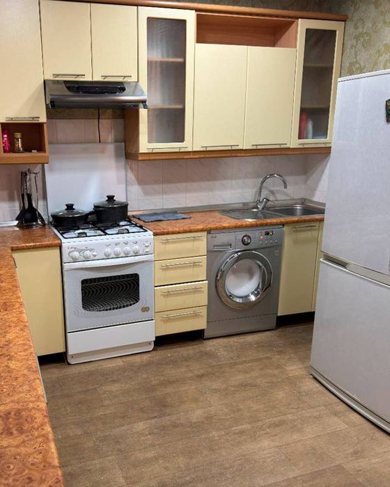 Kunlik arzon hostel Yunusobodda Bodomzor metro, Telewishka atrofida