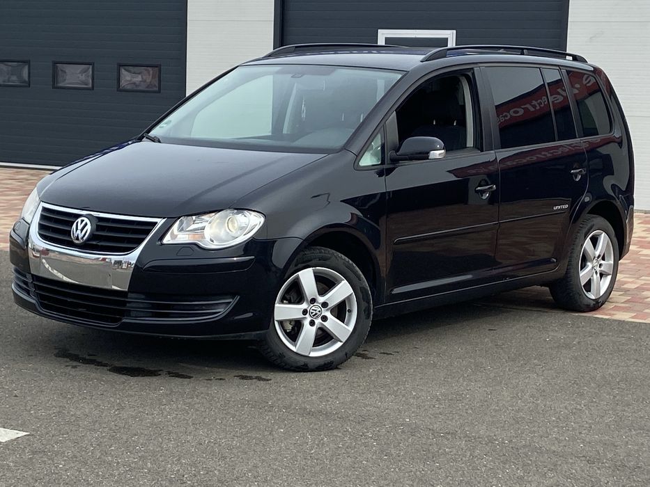 VOLKSWAGEN Touran 0 — imagine 2