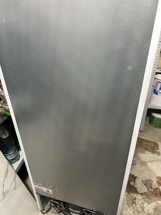 Midea BD-196 морозильная камера