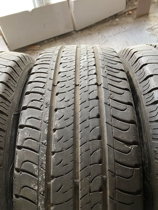 Летни гуми 215 65 16C
