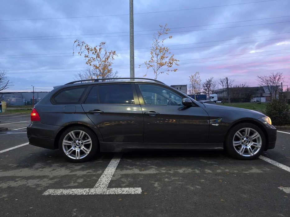 Vand BMW E91 320D Automat (163 cai, 2006), impecabil.