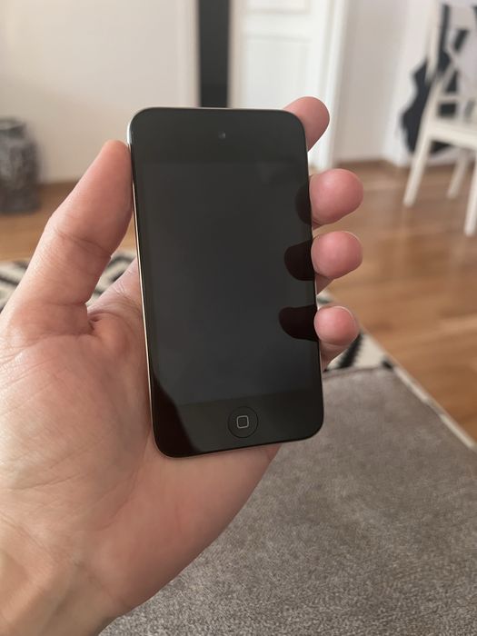 iPod Touch 4th Gen, 32 GB