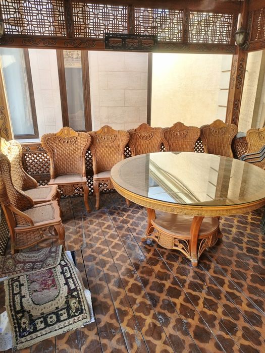 Bisetka soʻri stol stullar kampilekt sotiladi xolatlarizor