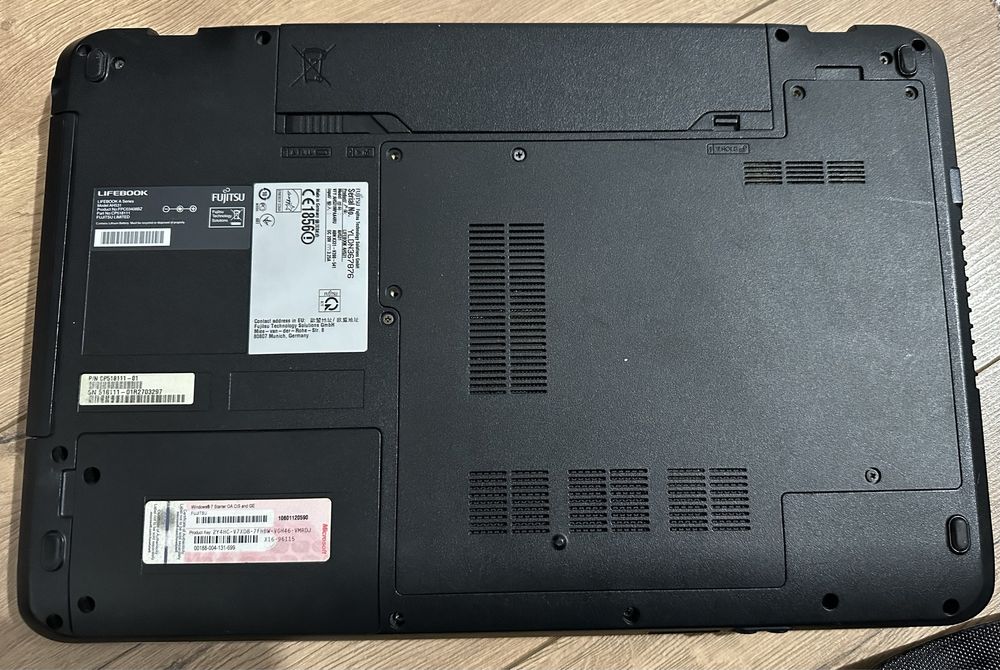 Ноутбук, компьютер.