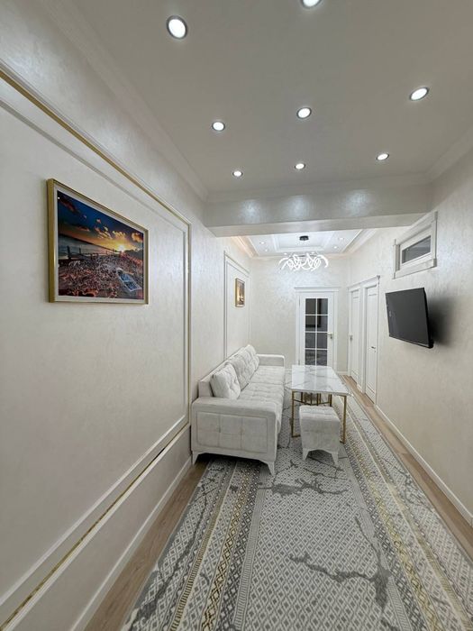 Продается отличная кв. 75м2.