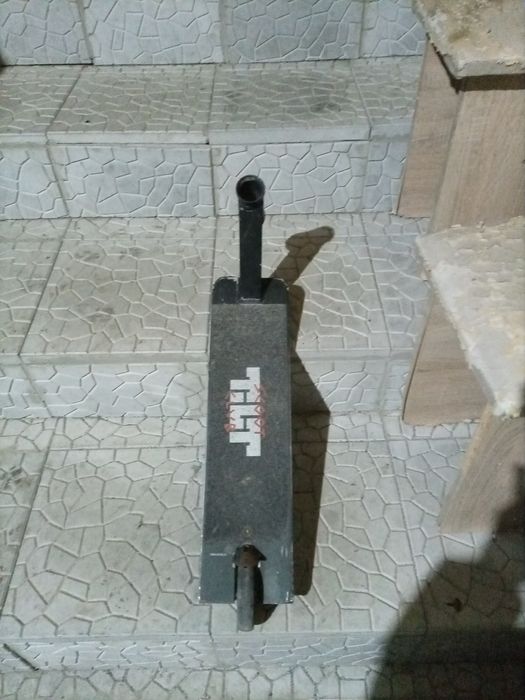 Самокат и дека срочно торг есть