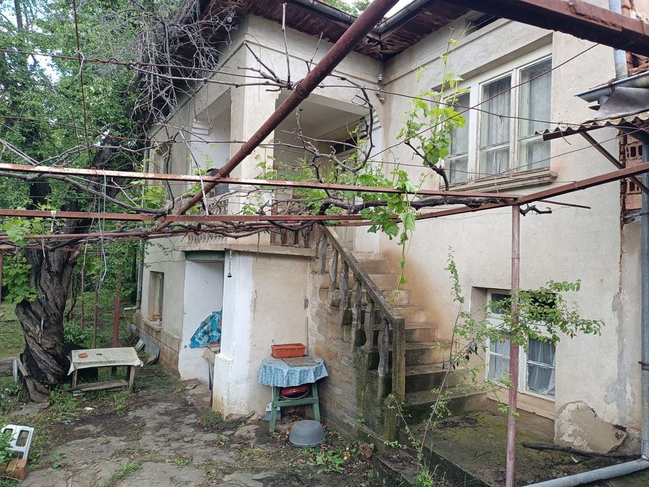 Къща в предбалкана