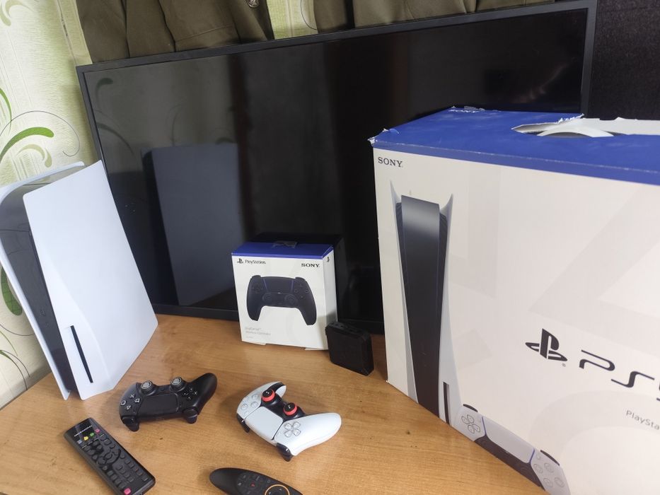 Продам playstation 5 в полной комплектации