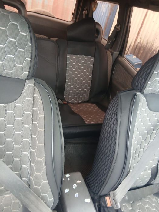 Продам Nissan Mistral