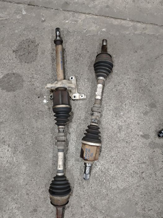 Полуоска/полуоски за Рено/Renault Kadjar 1.2T