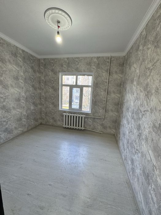 Продаю квартиру Янгихает Дустлик-1