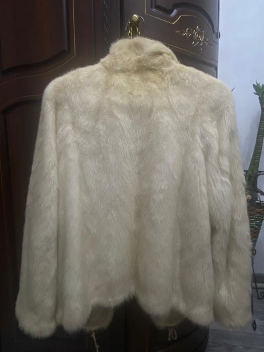 Продам норковую шубу