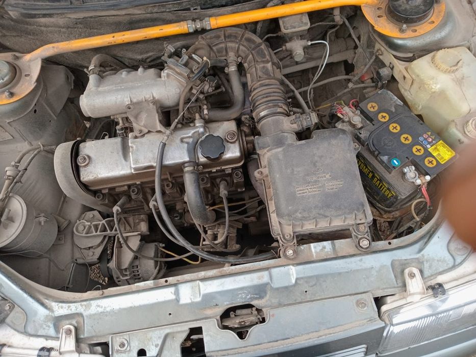 Продам машину Ваз 2110